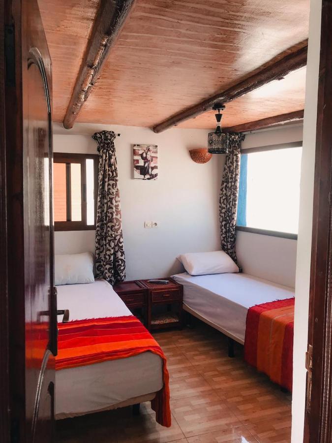Tafoukt Surf Hostel タガズー エクステリア 写真
