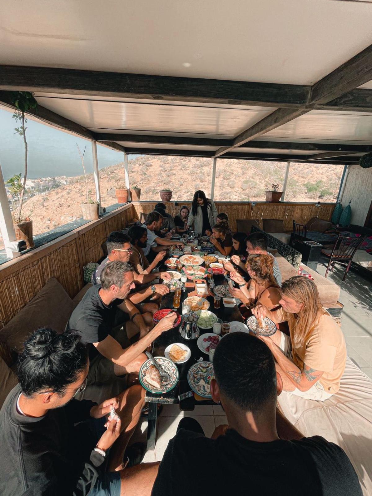 Tafoukt Surf Hostel タガズー エクステリア 写真