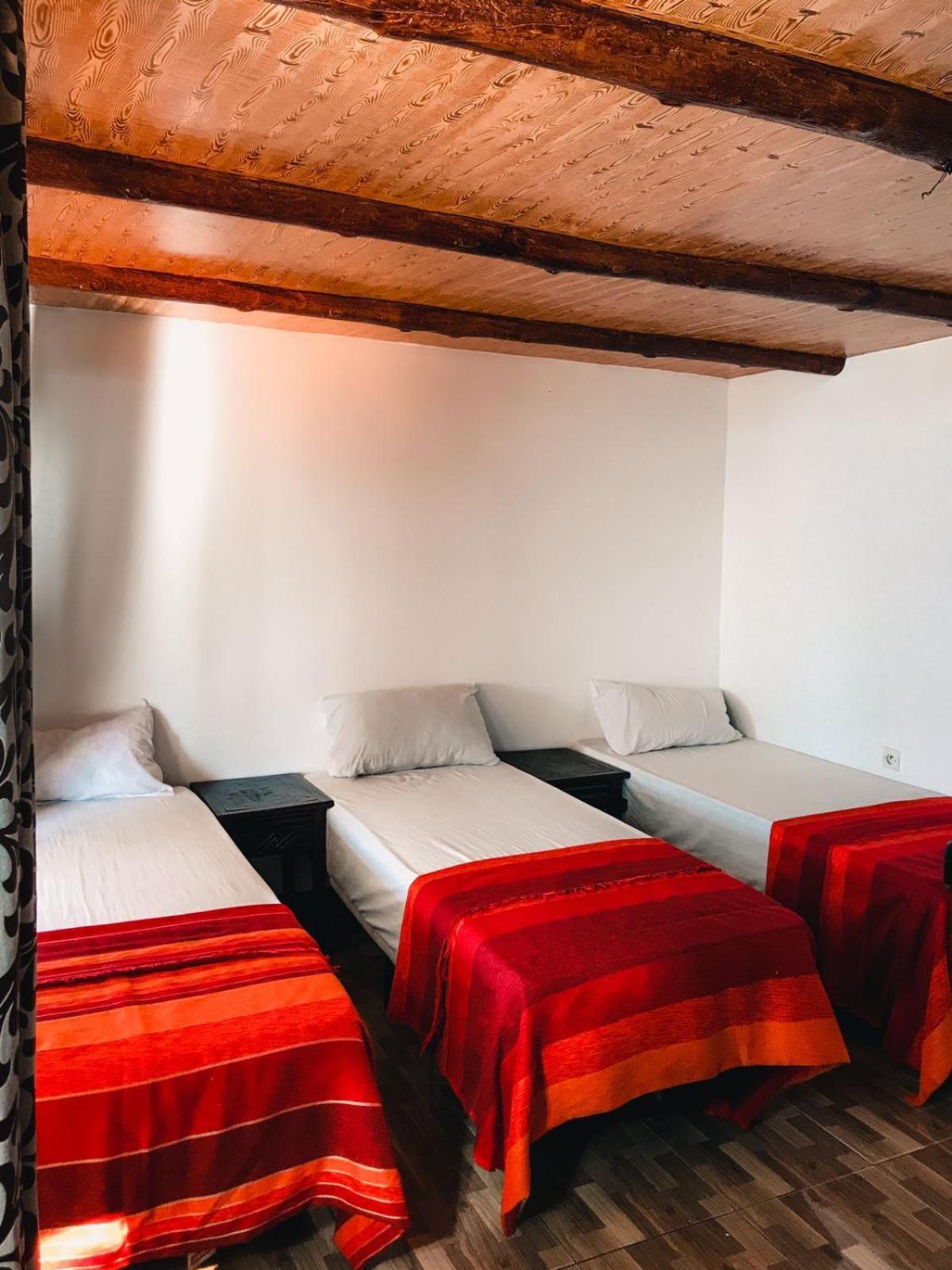 Tafoukt Surf Hostel タガズー エクステリア 写真